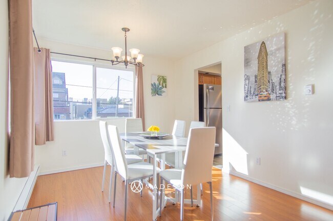 Foto del edificio - 1822 10th Ave W