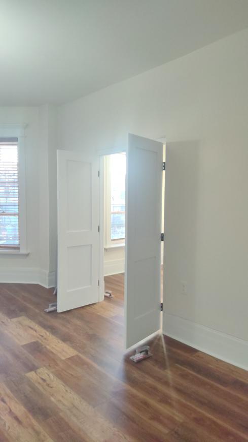 Building Photo - 4 bedroom in Chicago IL 60637