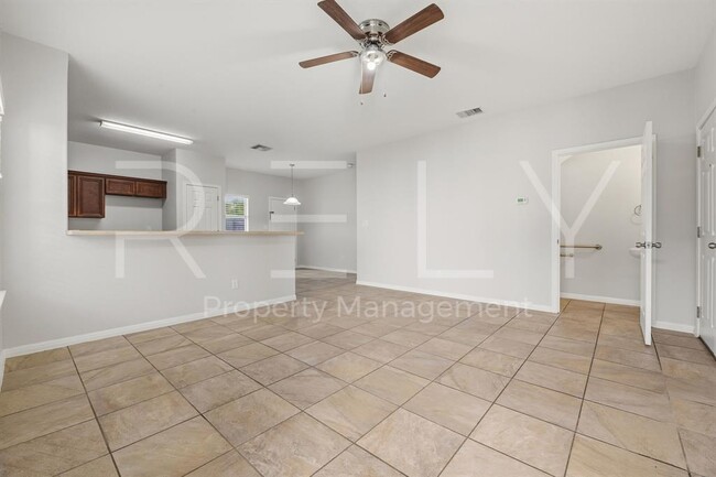 Building Photo - 412 Carl Shipp Dr