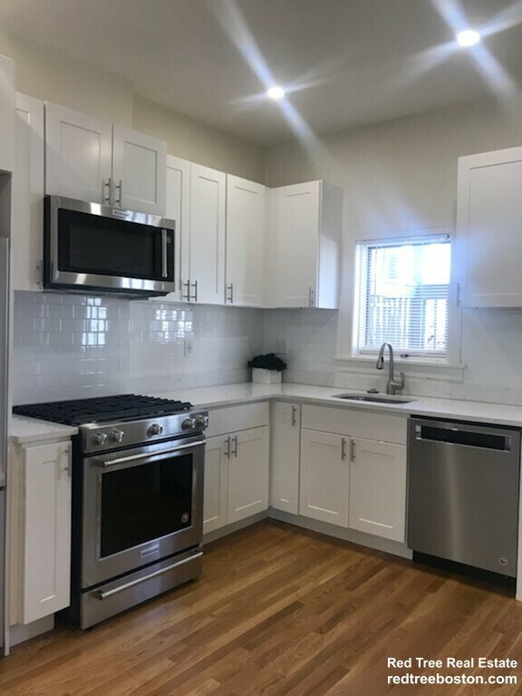 Foto del edificio - 268 Gold St