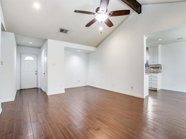 Foto del edificio - 209 Ginger Ln