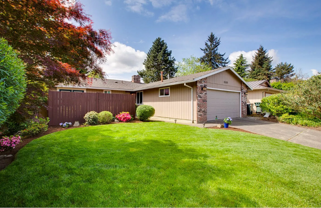 Building Photo - Great One Level Home in Tualatin Won't Las...