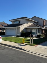 Building Photo - 50 Shearwater