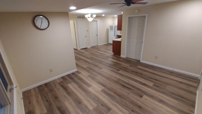 Foto del edificio - 12516 N 1035th St