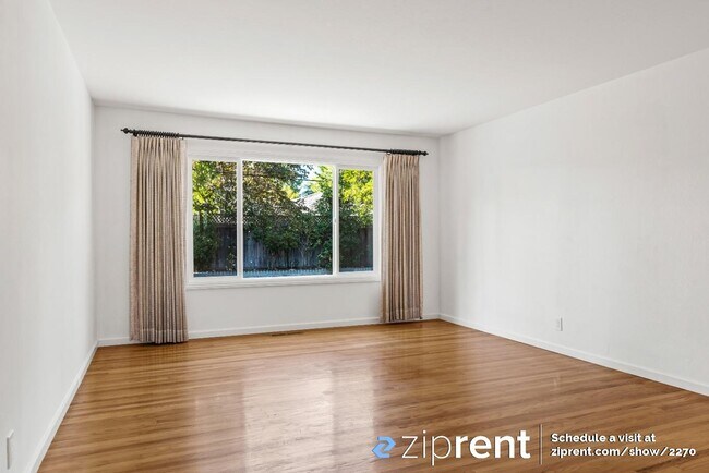 Foto del edificio - 3353 Valley Square Ln