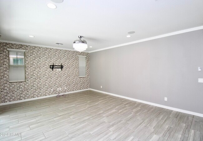 Building Photo - 2551 E Pelican Dr