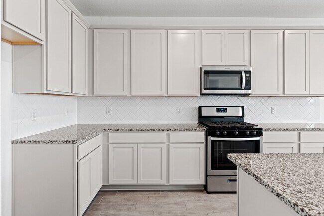 Building Photo - 5742 Aurora Grns Ln