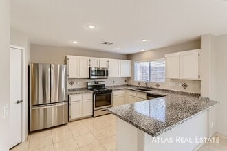 Building Photo - 189 Carlsbad Caverns St