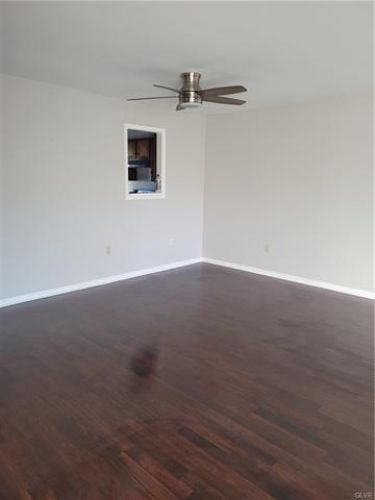 Foto del edificio - 19 Freedom Terrace