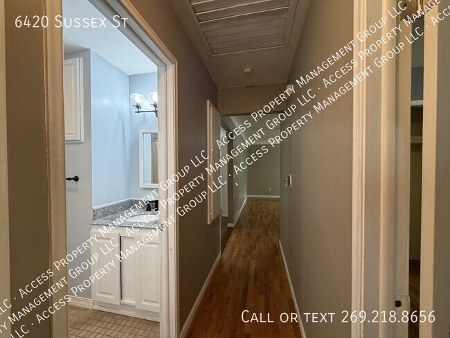 Foto del edificio - 6420 Sussex St