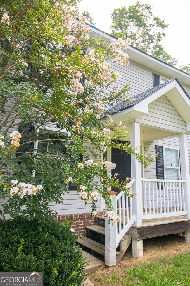 Foto del edificio - 1602 Drayton Ln