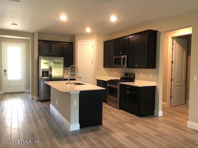 Foto del edificio - 308 Sweet Oak Wy