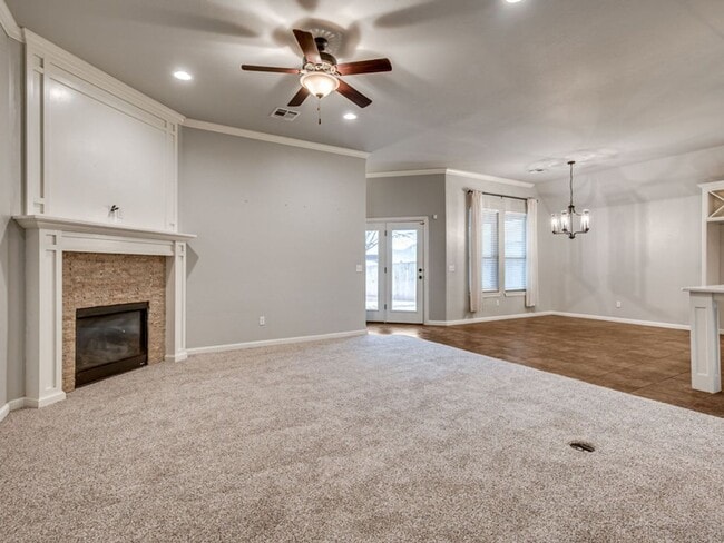 Building Photo - 5301 NW 162nd Ter, Edmond, OK 73013
