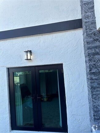 Building Photo - 17649 SW 142nd Ct