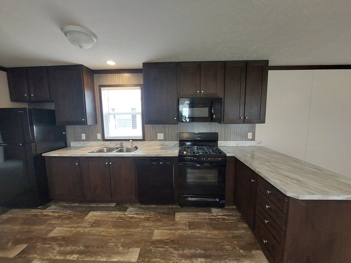 151 Friendly St, Springfield, IL 62707 House Rental in Springfield