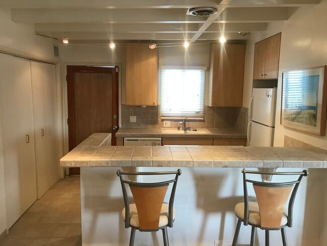 Photo - 516 N San Vicente Blvd (West Hollywood, CA) Apartments