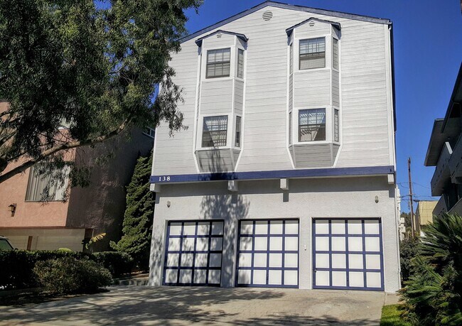Building Photo - 138 Whiting St