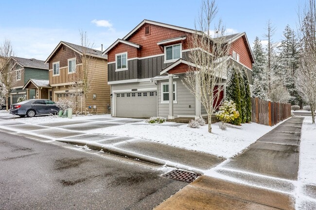 Foto del edificio - 4 bed plus den - easy I-5 access and JBLM commute. N Thurston School District