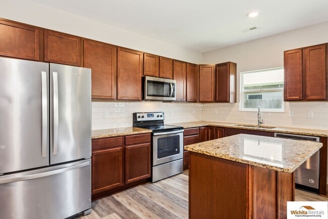 Foto del edificio - 2148-2150 N Fairview Ave