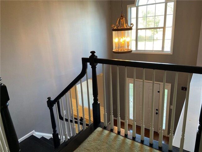 Foto del edificio - 311 Waterfront Dr
