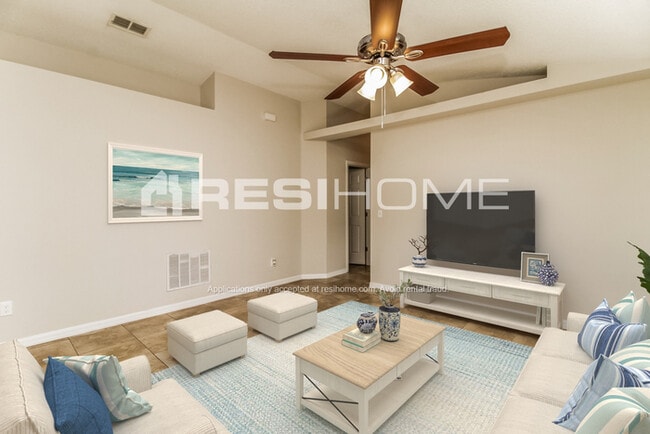 Photo - 1837 Lacy Ln House
