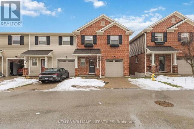 Building Photo - 3025 Singleton Ave