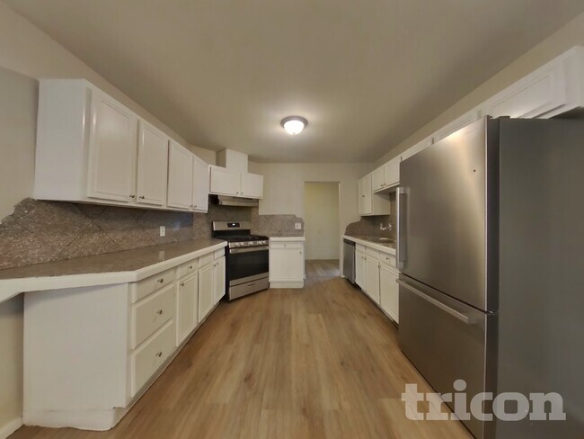 Foto del edificio - 730 Wyoming Ave