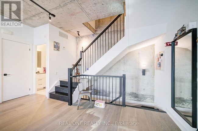 Building Photo - 12 Dervock Crescent