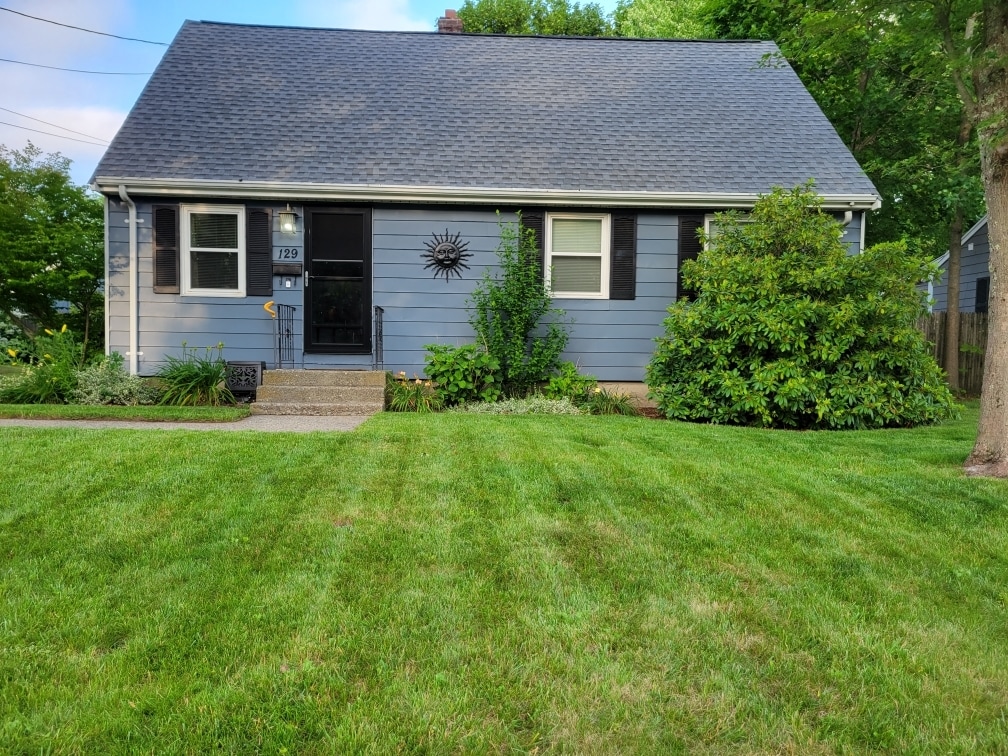 Photo - 129 Bradley Ave (Brockton, MA)