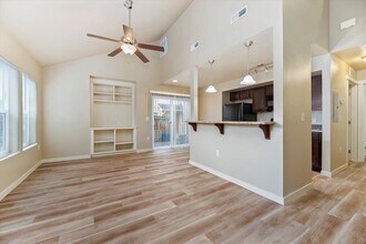 Building Photo - Bowery Point Townhomes