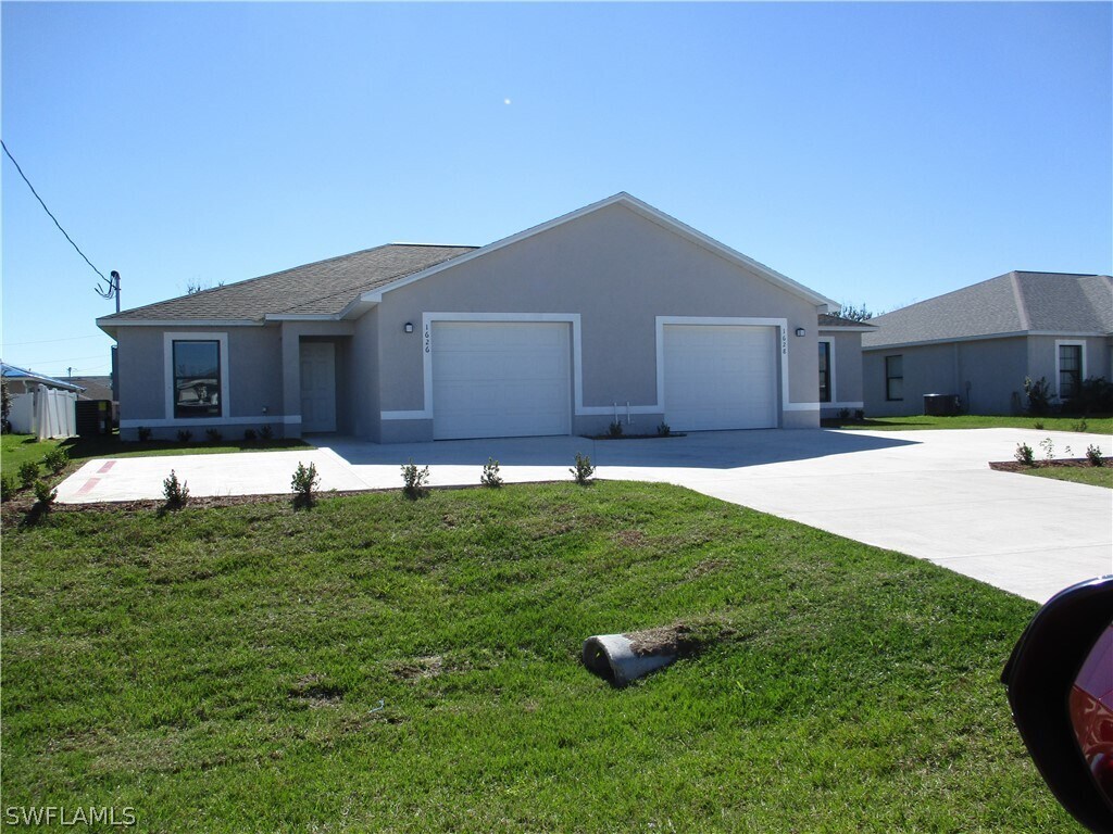 Primary Photo - 2805 SW 8th Pl