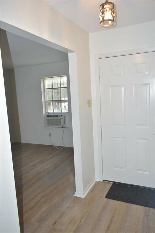 Building Photo - 1185 FM 222