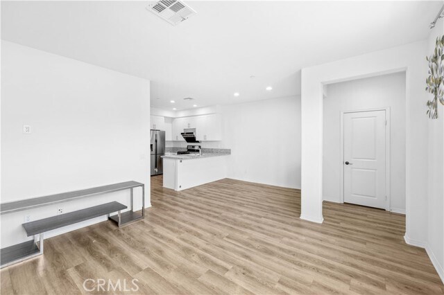 Foto del edificio - 5657 McCulloch Ave