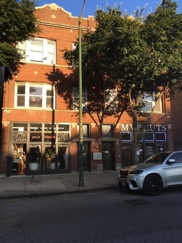 Building Photo - 1107 N Western Ave