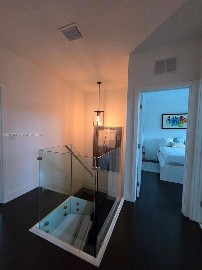 Foto del edificio - 11260 NW 84th St