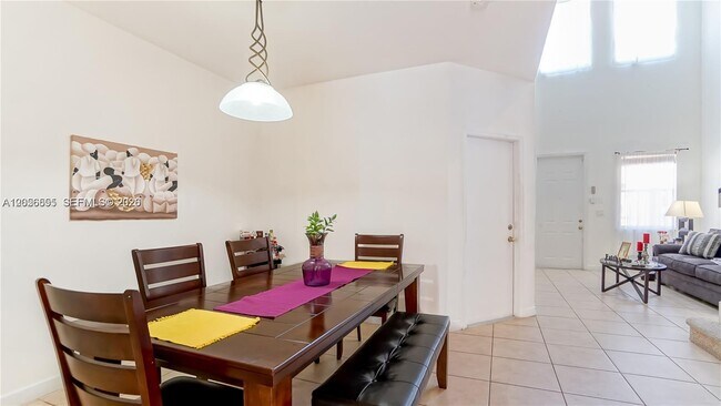 Building Photo - Southwest 9th Lane, Miami, FL 33194 - 3 BR 3 BA townhouse