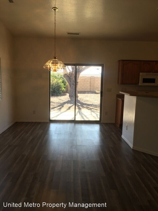 Foto del edificio - 3 br, 2 bath House - 6913 E. Lemon Tree Drive