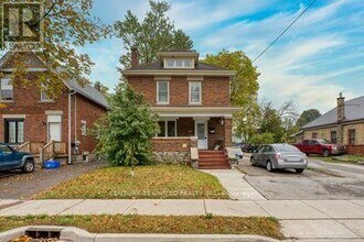 Building Photo - 298 Egerton St