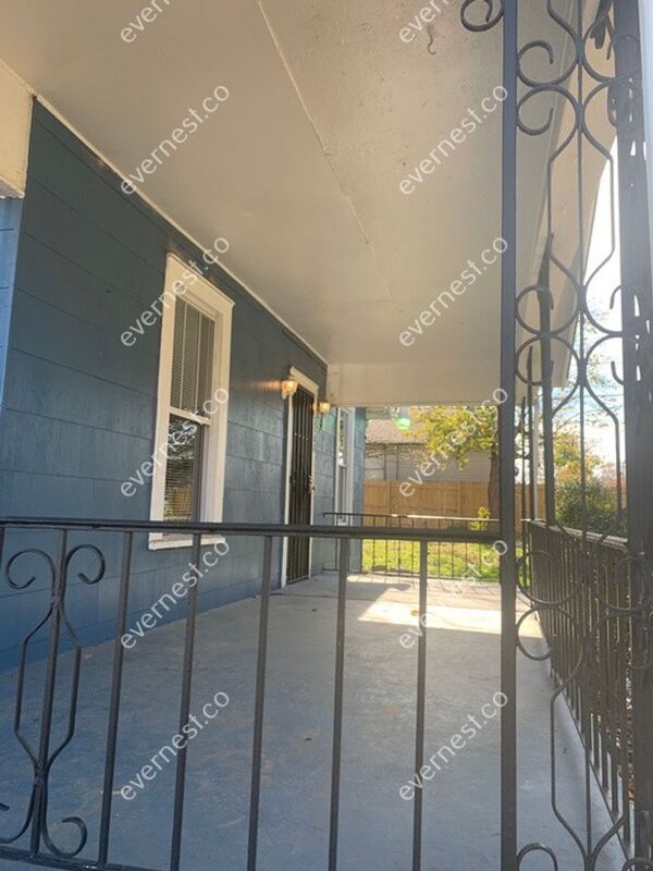 Foto del edificio - 3100 7th Ave