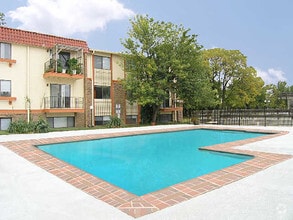 Building Photo - Villa Del Mar Apartments