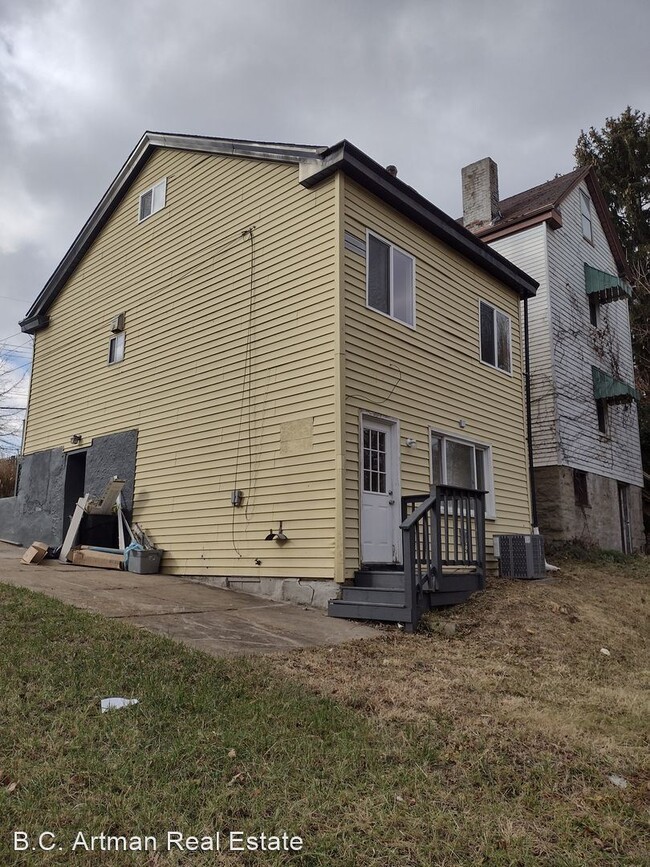 Building Photo - 2 br, 2 bath House - 641 Margaret Street