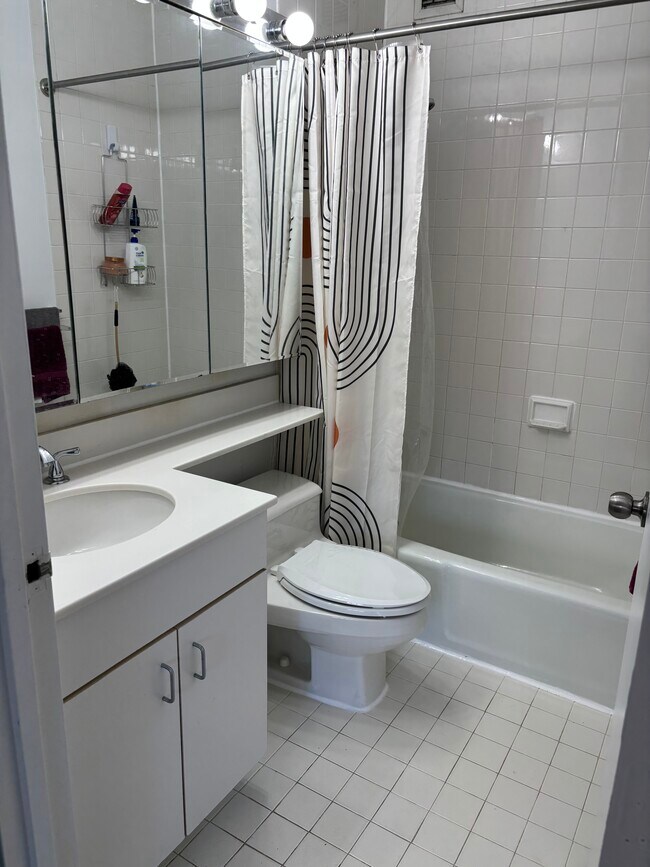Foto del edificio - 215 W 95th St