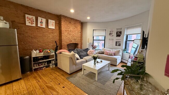 Foto del edificio - 74 Fenway