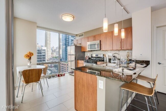 Foto del edificio - 668 N Wells St