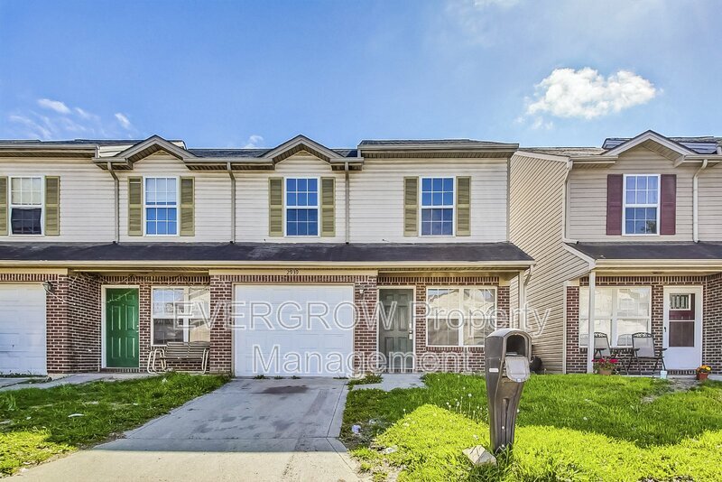 2939 Percheron Ln, Indianapolis, IN 46227 Condo for Rent in