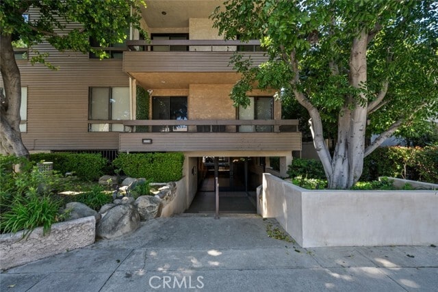 Building Photo - 4641 Fulton Ave