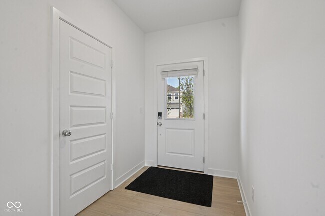 Building Photo - 16924 Sandhurst Pl
