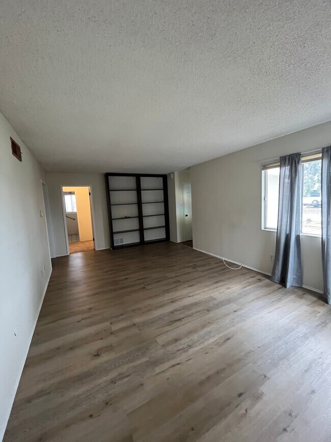Living room right off front of the house - 500 E 244th St