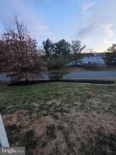 Building Photo - 2809 Waters Edge Dr