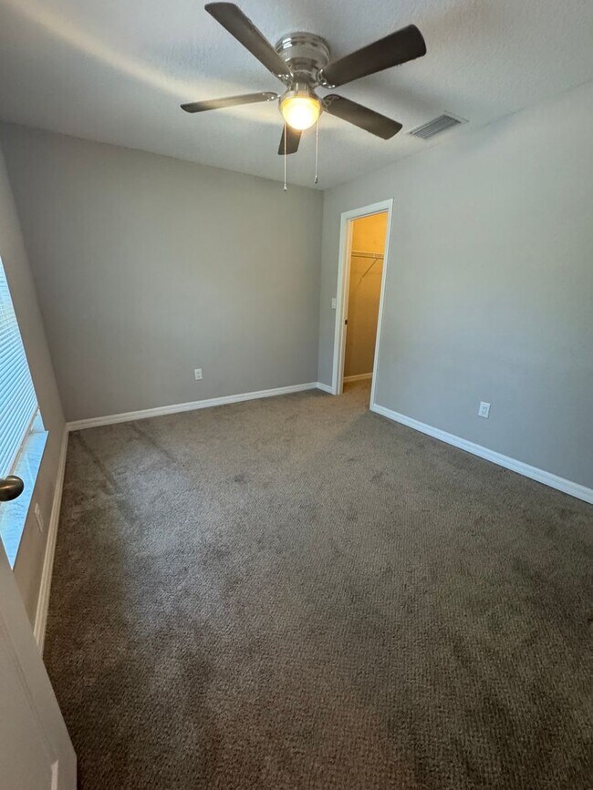 Foto del edificio - Charming 2BR/2BA Duplex in Citrus Springs - Peaceful Living Awaits!